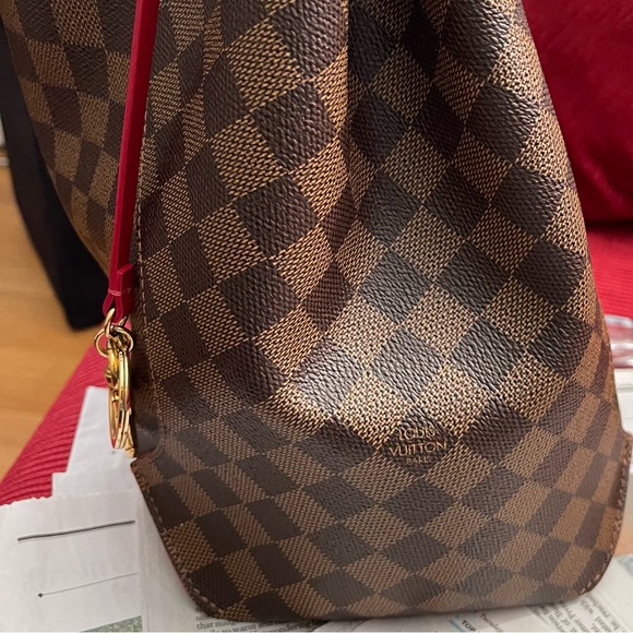 Louis Vuitton Caissa Hobo - Picture 8 of 10